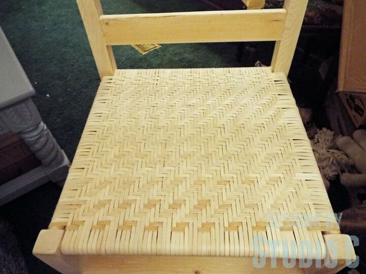 construir uma cadeira com um assento tecido