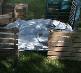 portable shelter tent up cycled with pallets and fencing