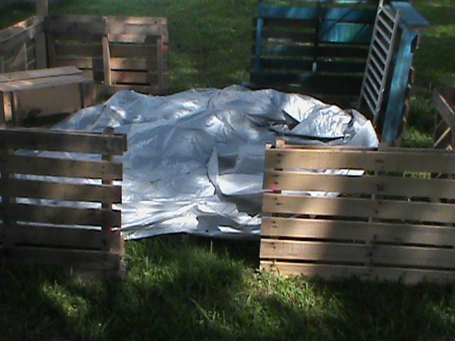 abrigo porttil tenda reciclada com paletes e cercas
