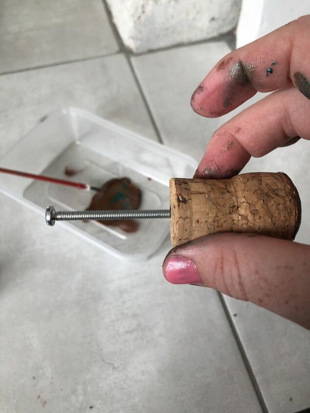 how to make drawer handles out of corks