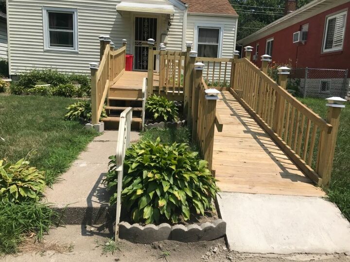 how can i stain my outdoor ramp pic