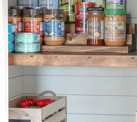 DIY Canned Food Storage Rack (Easy) 
