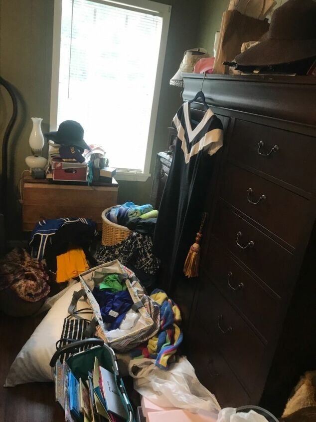 q how do i quickly organize my disastrous spare bedroom