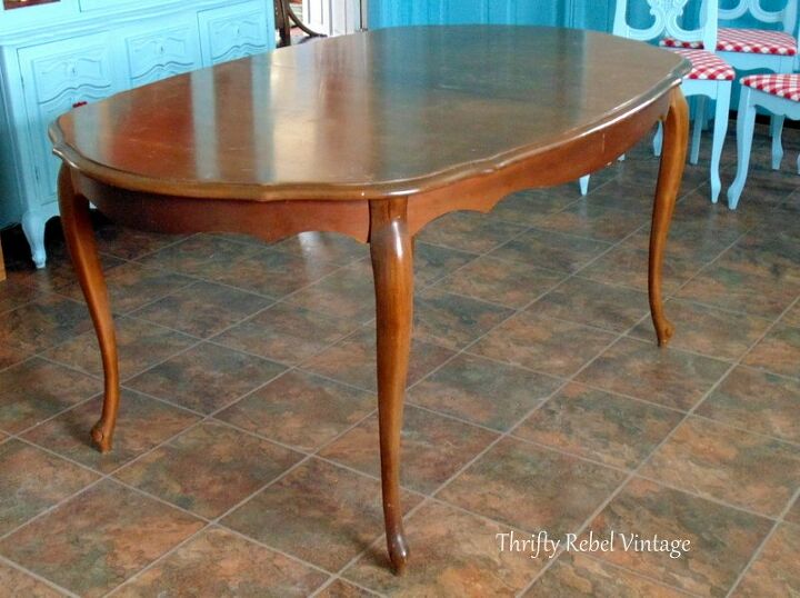 vinyl tablecloth kitchen table makeover