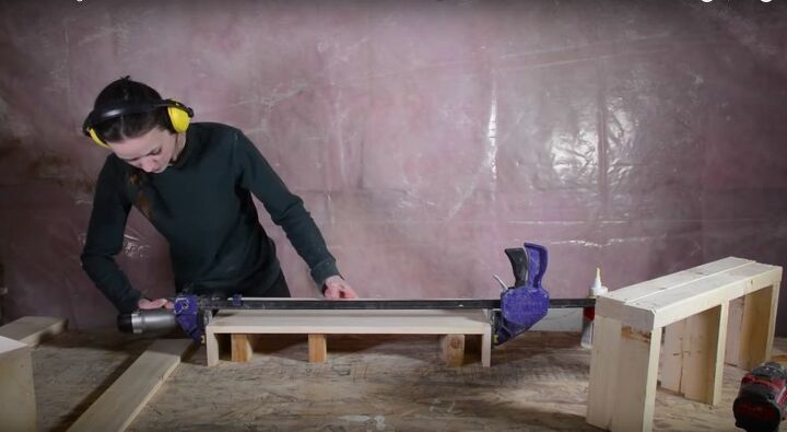 diy floating shelves