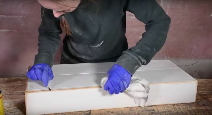 diy floating shelves