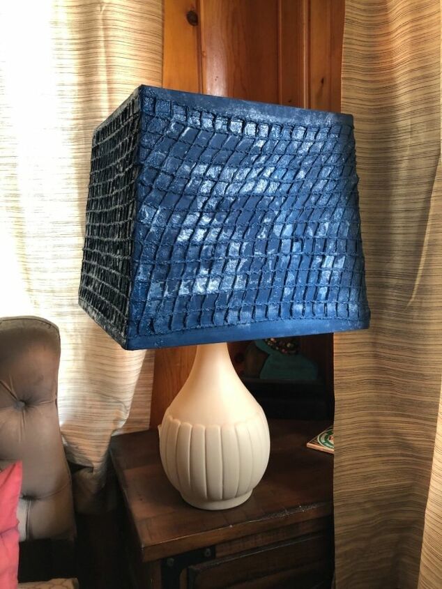 funky fun lamp takes on a new look, Finished project