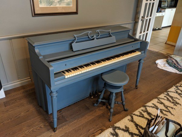 how to paint an old upright piano