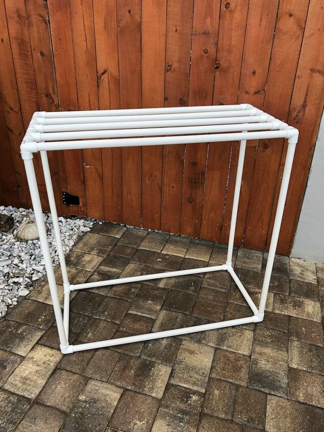 How To Make An Outdoor Pool Towel Rack Diy Hometalk