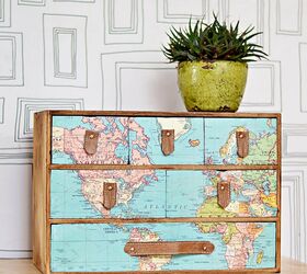 15 formas creativas de utilizar los mapas para decorar el hogar, Mapa y cuero reciclados con minicajones de IKEA