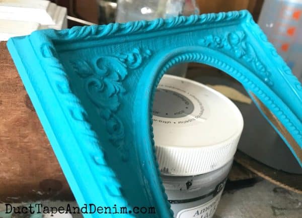 how to create a fun red and turquoise painted finish