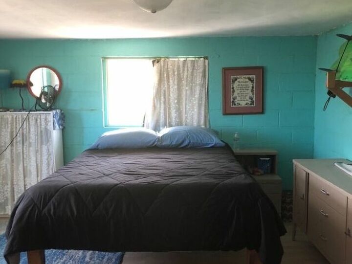 q looking for ideas to update bedroom