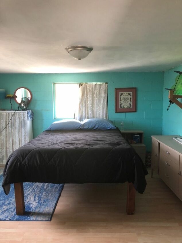 q looking for ideas to update bedroom