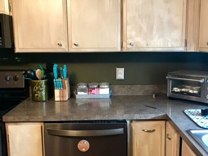 q kitchen cabinets