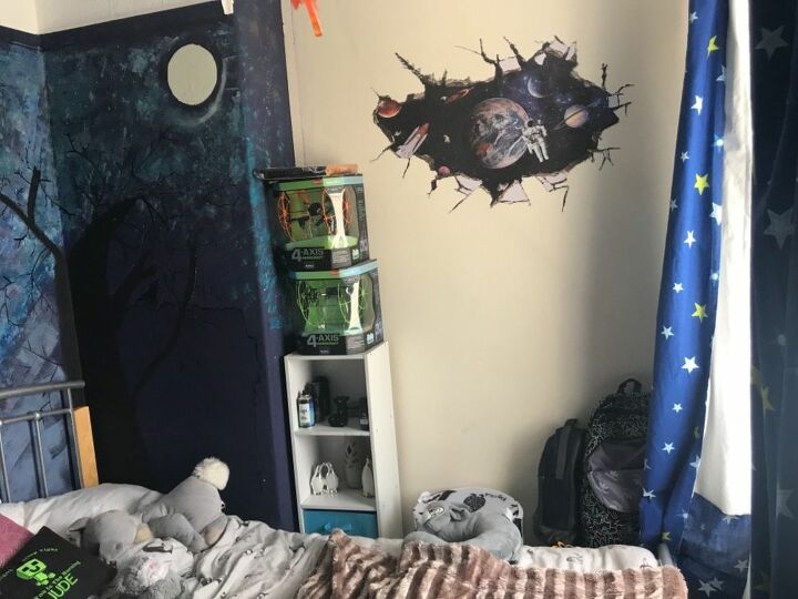 cmo puedo aadir espacio para guardar la ropa en esta habitacin foto