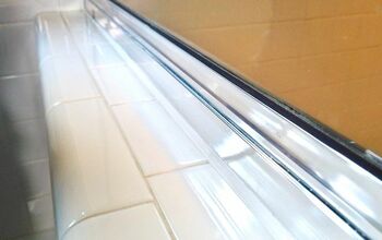 How to Caulk Your Shower to Improve the Look