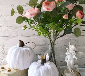 25 gorgeous ways to let everyone know that it s finally september, No sew fabric pumpkins ready in just 5 minutes
