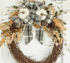 How to Make a DIY Fall Wreath | Hometalk