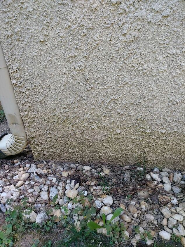 how can i clean stained stucco