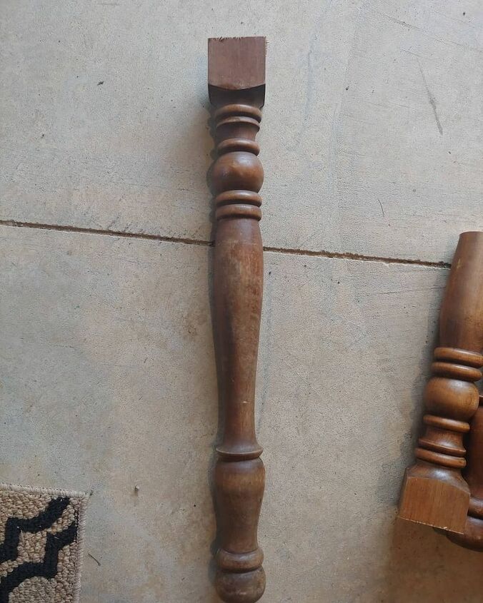 palos de madera para velas a partir de patas de mesa
