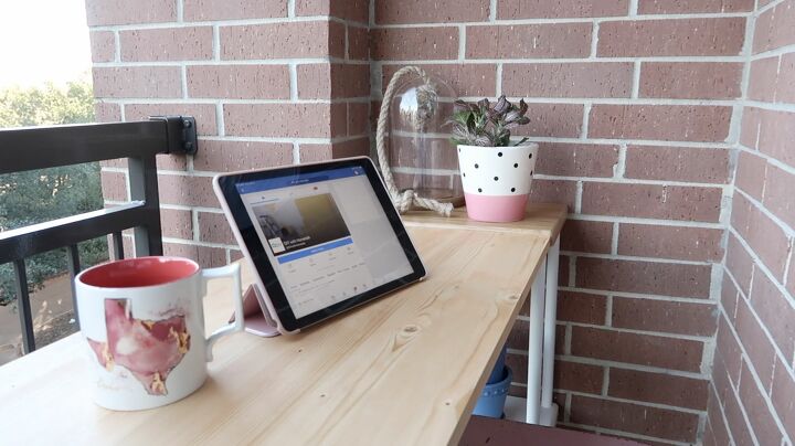 17 incredible ways people are using pvc pipes for everything, A cheap patio table made with PVC pipe connectors