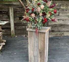 easy to build rustic plant stands from reclaimed lumber, Beautiful flowers on rustic plant stand at Th
