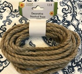 Beautiful 3 Dollar Yarn or Ribbon Wreath - Chas' Crazy Creations