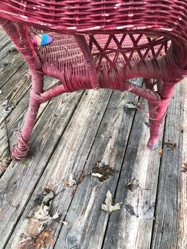 q how do i repair this wicker chair