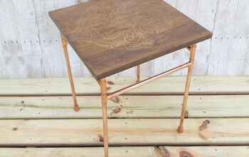 Una mesa fácil de construir con un marco de tubos de cobre