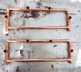 an easy to build table with a copper pipe frame