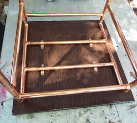 an easy to build table with a copper pipe frame