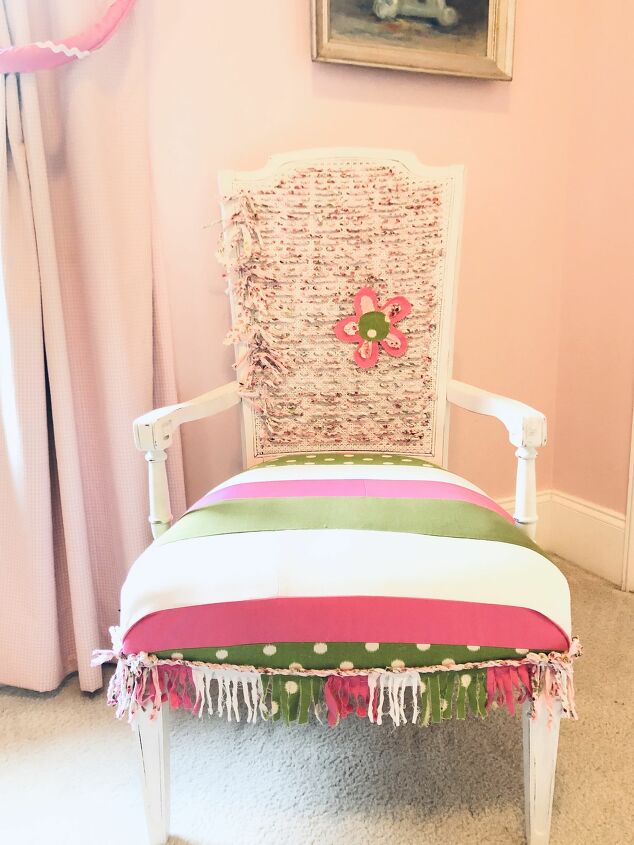 Transform Your Home With 18 Living Room Chairs You’ll Love | Hometalk
