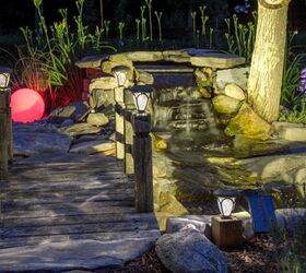 d un golpe de efecto en su jardn aadiendo un emocionante estanque de exterior, 6 Estanque exterior iluminado con luces solares