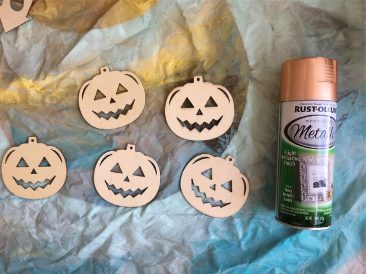 3 dollar store halloween projects