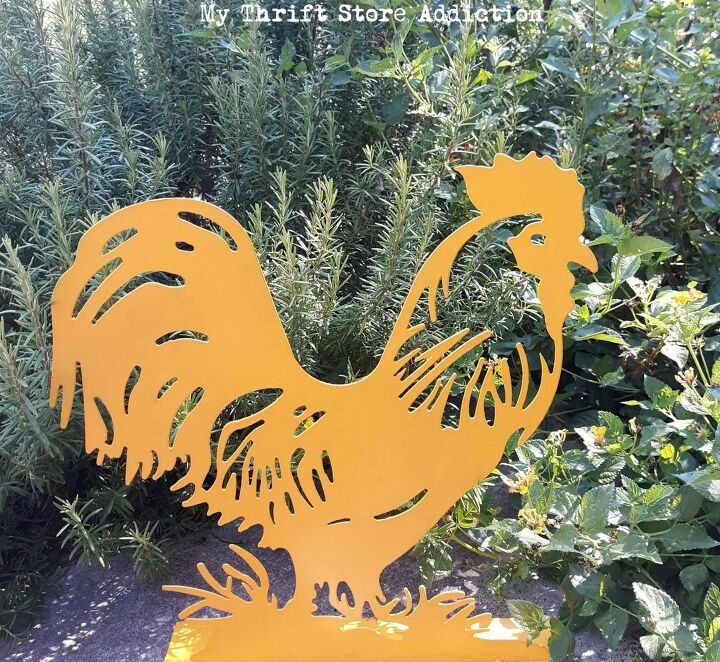 simple upcycled garden rooster