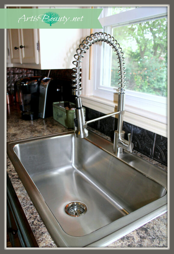 Bold Stainless Steel Kitchen Sink