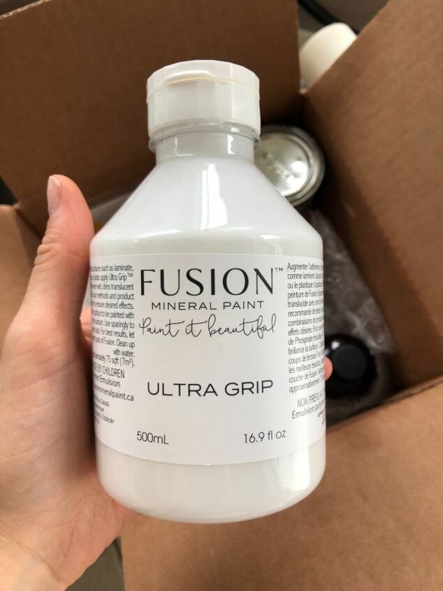 how i updated speaker fabric with paint