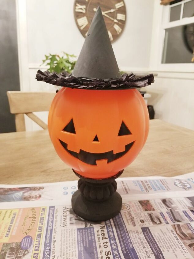 cute and inexpensive jack o lantern decor forhalloween