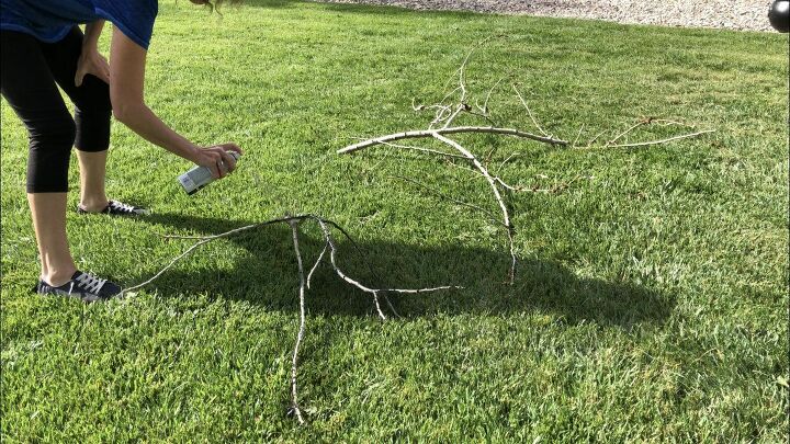 easy halloween yard decor