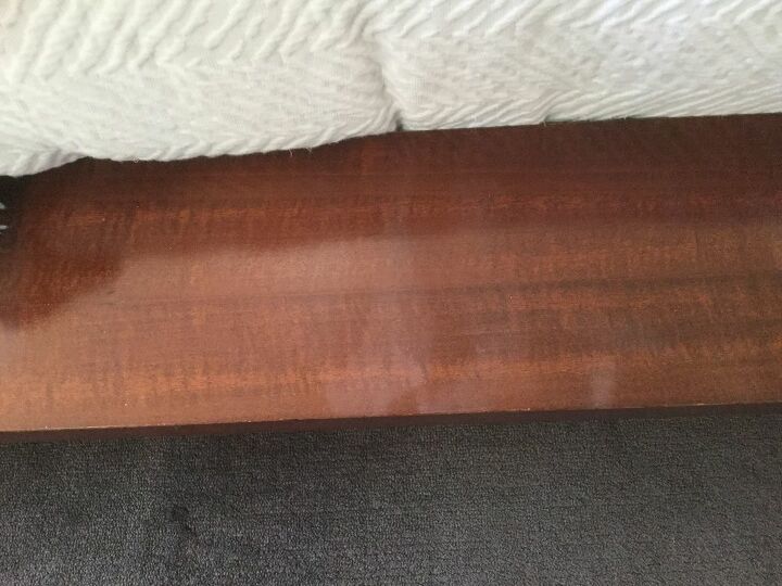 q how can i get these marks of my wood on my bed