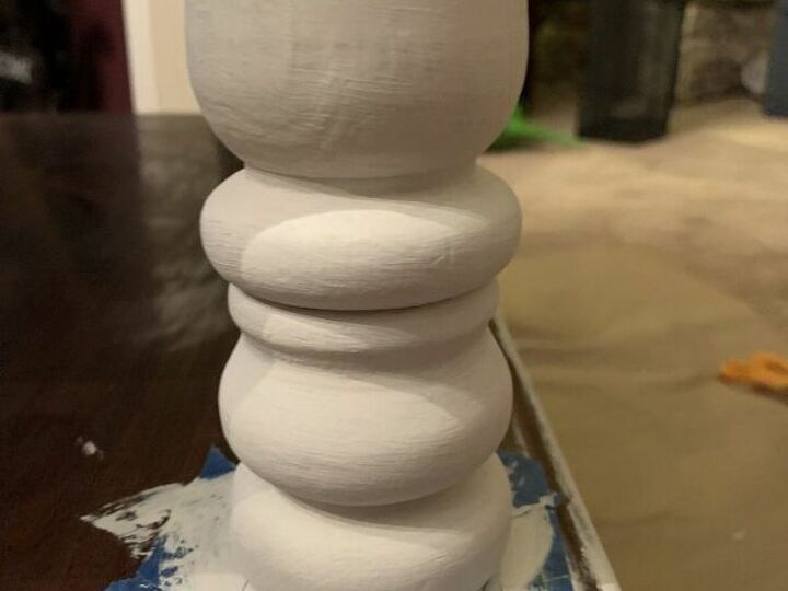 q how is chalk paint supposed to look on detailed pieces