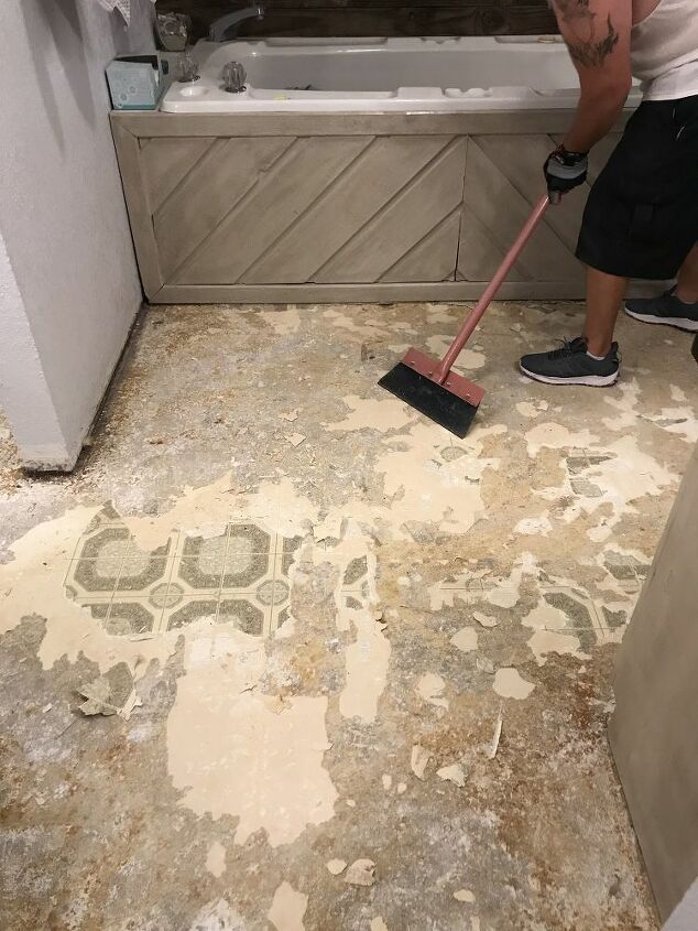 revestir o piso do banheiro