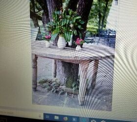q how to place a wooden table around a tree