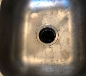 https://cdn-fastly.hometalk.com/media/2019/10/07/5906497/how-do-i-remove-this-discoloration-from-this-stainless-steel-sink.jpeg?size=720x845&nocrop=1