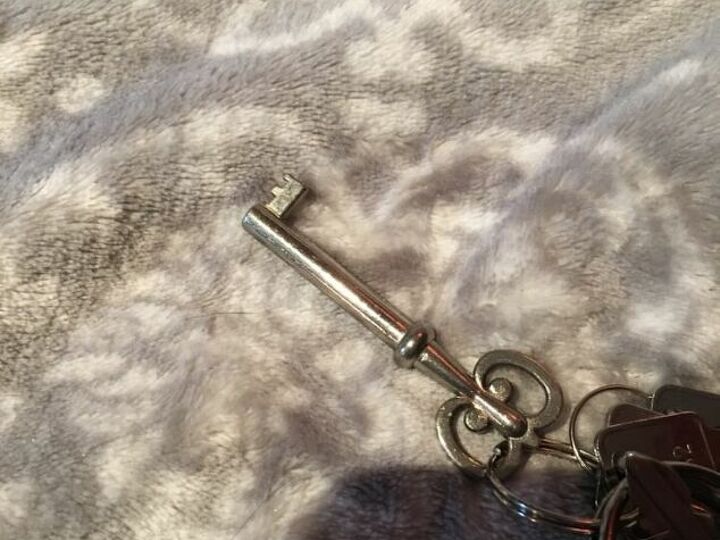 q old key