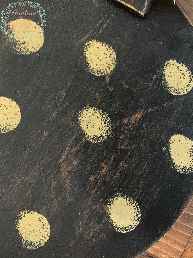repurposed ping pong paddles into pumpkins, Camel Craft Paint
