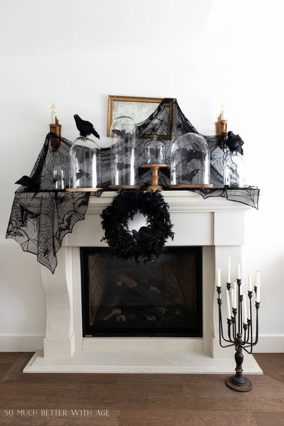 halloween decorating with bats and crows