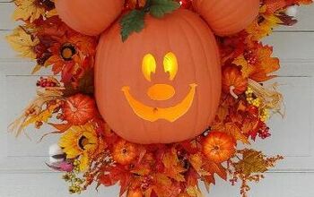 Mickey Mouse Halloween Pumpkin Wreath