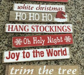 How to Make a DIY Christmas Sign From a Dollar Store Plunger | Hometalk