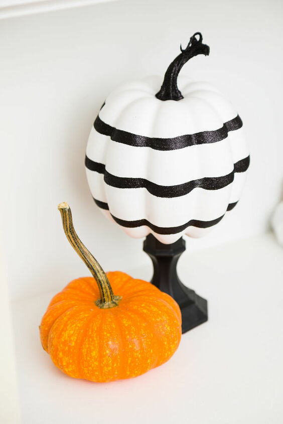 diy halloween decorations and bows